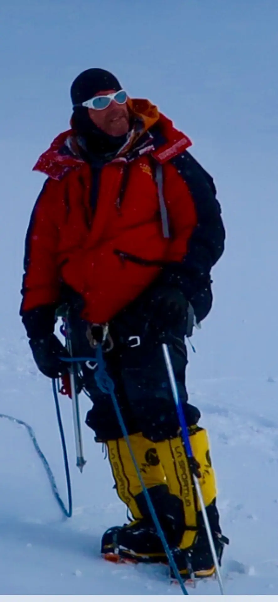 Tom Fabbri climbing Mount Vinson Massif in Antarctica during the Seven Summits pursuit
